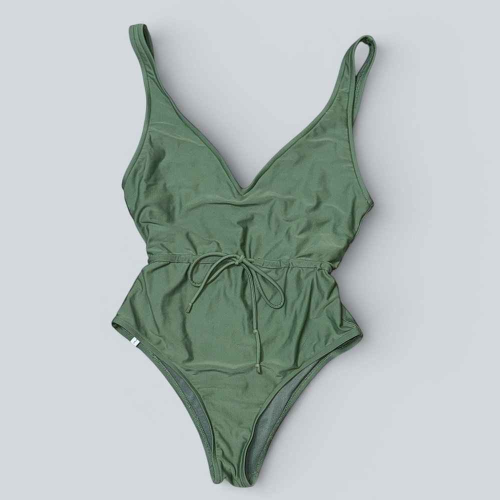 Body Glove Pam V-Neck One-Piece Swimsuit - Picture 2 of 5